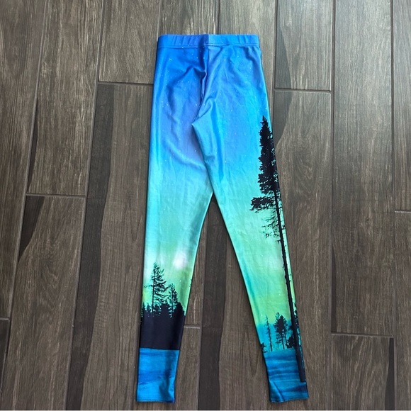 Blackmilk Aurora Skye Leggings Sz XS - Picture 5 of 6